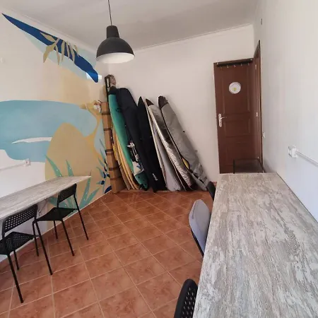 Baleal Guesthouse بيت ضيافة *