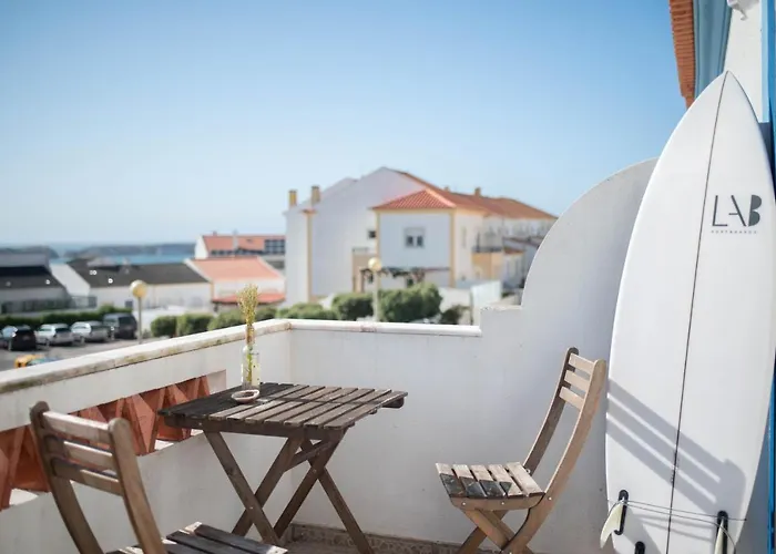 Baleal Guesthouse - Yoga Included * בליאל
