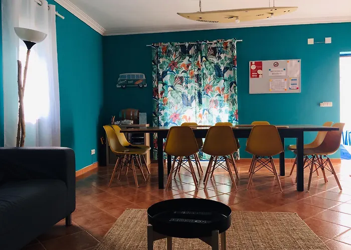 Baleal Guesthouse - Yoga Included Konukevi *