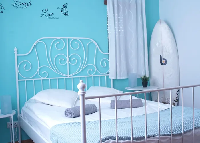 Konukevi Baleal Guesthouse - Yoga Included Baleal