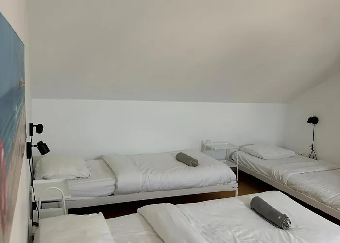 Baleal Guesthouse - Yoga Included בית הארחה
